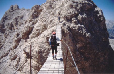 Ferrata Dibona: 27m schwankende H�ngebr�cke