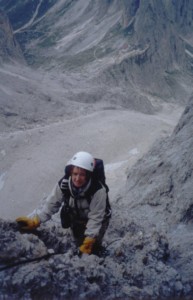 Merlone - im Klettersteig mit Blick zur H�tte