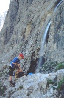 Pisciad� - Wasserfall, am Einstieg