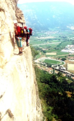 Monte Albano - Querung (Angela & Helga)