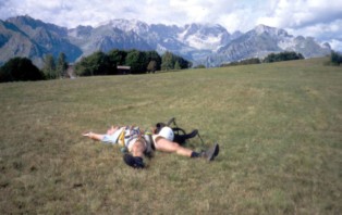 Che Guevara - Gipfelwiese & Blick zur Brenta