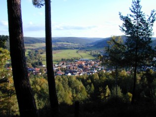 -9-   Klettersteig  - Ausblick ins Tal -